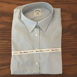 NWT women’s Brooks Brothers shirt, baby blue, size 4